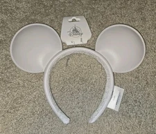 NWT 2025 Disney Parks Mickey Mouse Autograph White Faux Leather Ears Headband ✨️