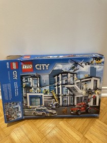 Lego city police station 60141-  Open Damaged Box Sealed Bags.