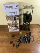 Click N' Play Lookout Tower  World Peacekeepers 16pc GI Joe Excellent Condition