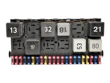 Bloque de panel de relé de caja de fusibles CE2 89-92 VW Jetta Golf GTI MK2 - 357 937 039 -