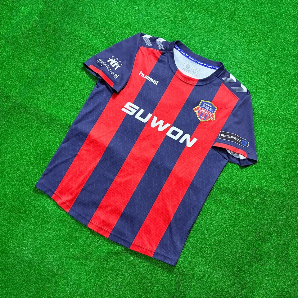 Camiseta de fútbol 2020 Suwon FC local Hummel U-15 #4 roja azul a rayas Foto 3 de 4