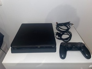 Sony PlayStation 4 Slim