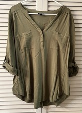 Torrid Size 2 Harper V Neck Casual Top Green Long Sleeve Pullover Pocket