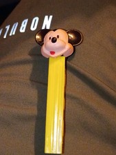 Original 1970s PEZ Austria 3.947.683 Candy Dispenser Mickey Mouse No Feet Yellow