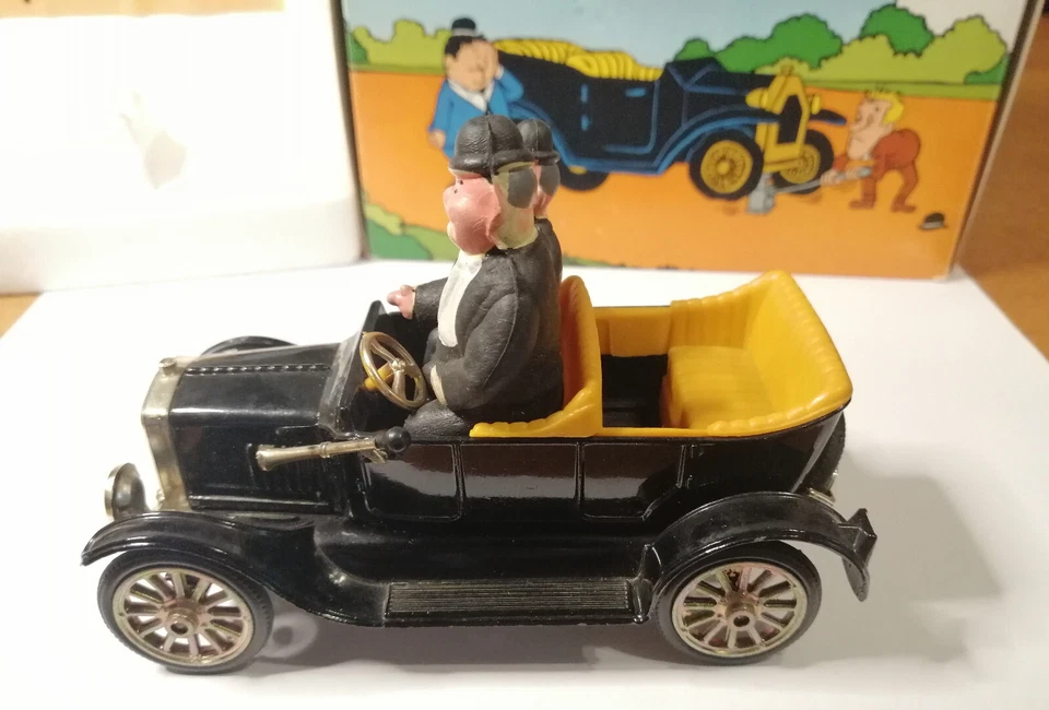 POLITOYS Serie G art.3 1a serie 1970 Auto STANLIO E OLLIO con scatola originale. - Immagine 4 di 4