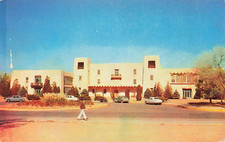 Postcard Albuquerque, NM: University of New Mexico, Admin Building