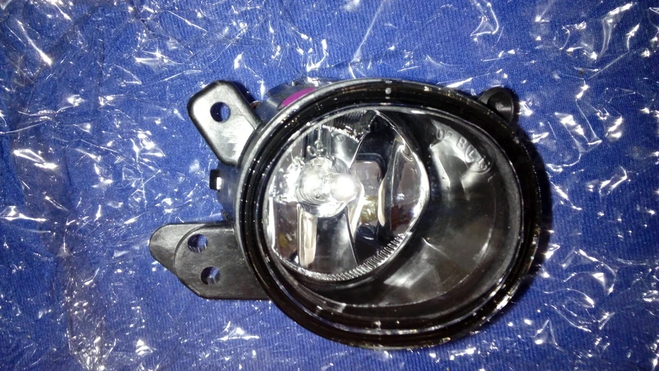 Faro antiniebla parachoques para 08-11 Mercedes Benz Clase C pasajero derecho W169 04-08 Foto 3 de 4