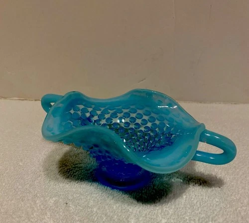 Vintage Fenton Blue Opalescent Hobnail Two Handle Candy Bonbon Dish (1950-59)