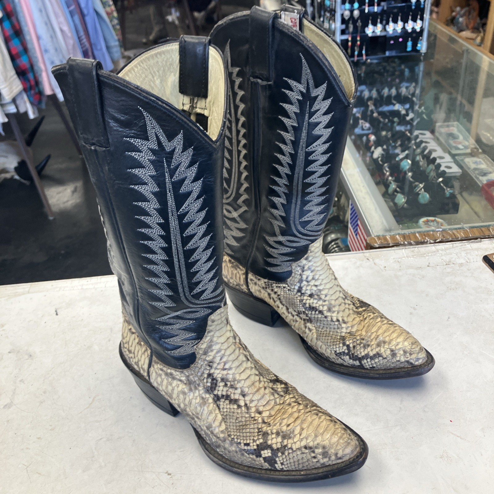 Vintage 80s Cowtown Authentic Python Snake Skin W… - image 3