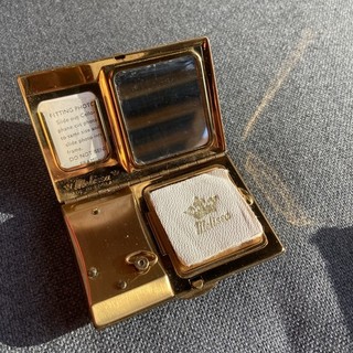 Vintage Melissa Musical Powder Compact Gold Tone Mirror Boxed 1950s England