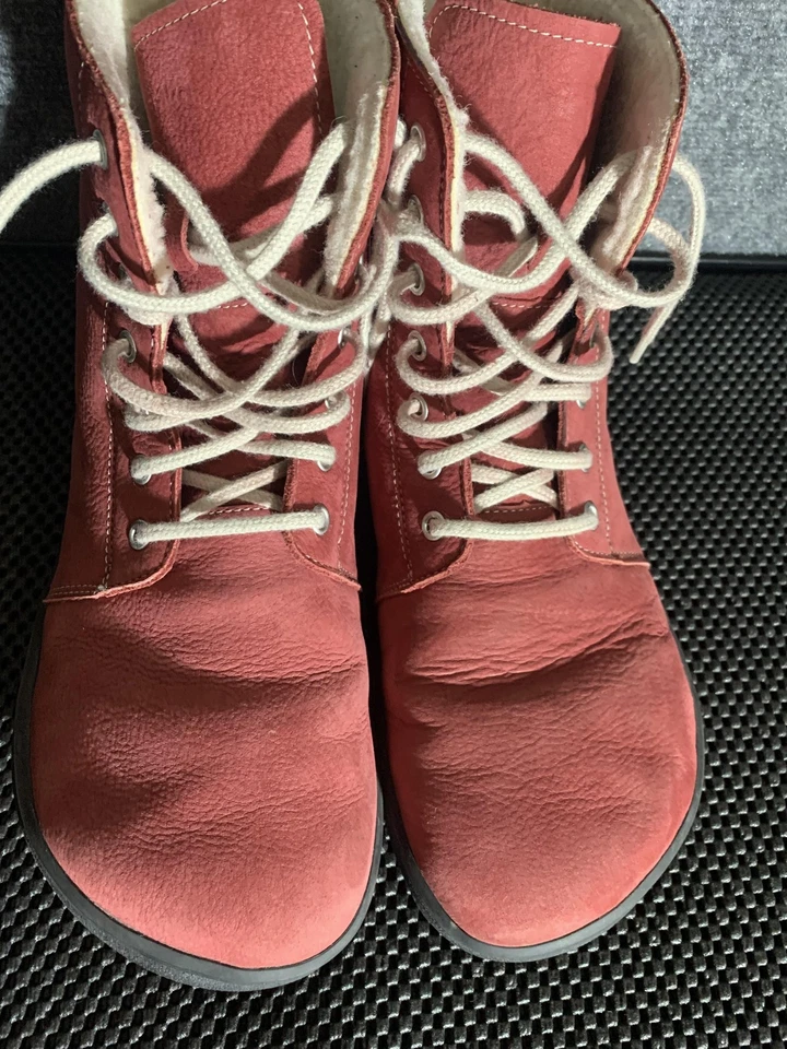Be Lenka Boots Womens Size 10 41 Red Leather Barefoot Minimalist Fleece Lined - Image 4 of 4