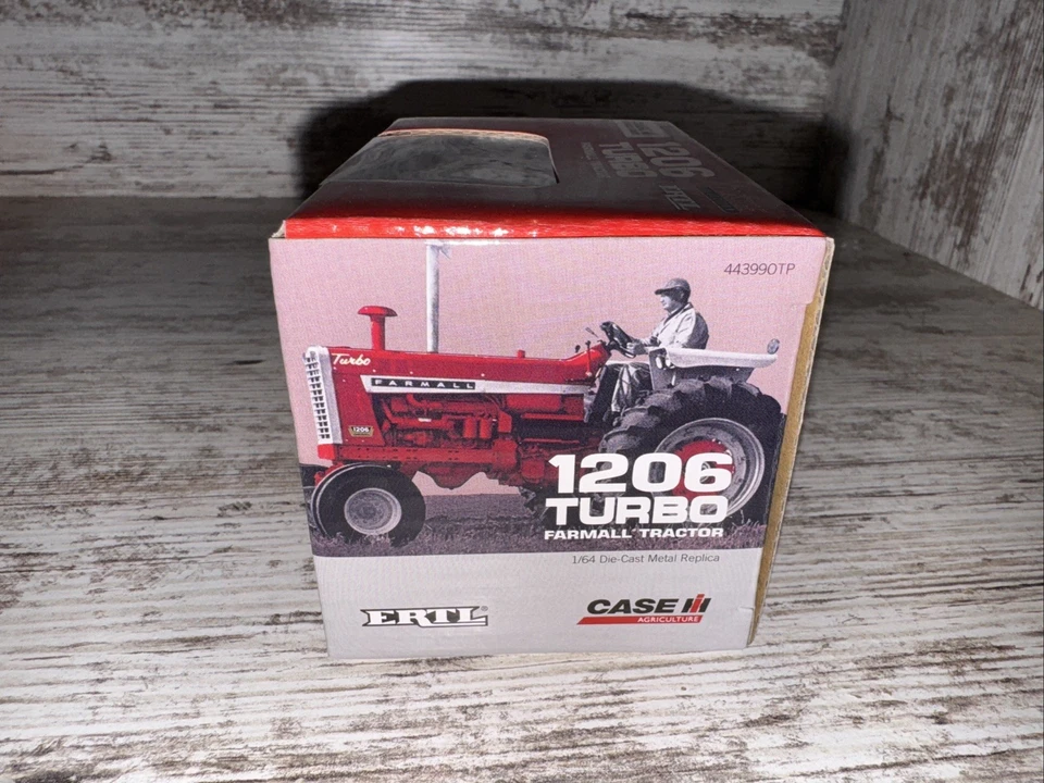 1/64 IH Farmall 1206 Turbo Tractor With Duals Die-Cast Ertl - Image 4 of 4