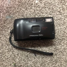 Minolta Freedom 50N Auto Point And Shoot 35mm Film Camera Battery Untested