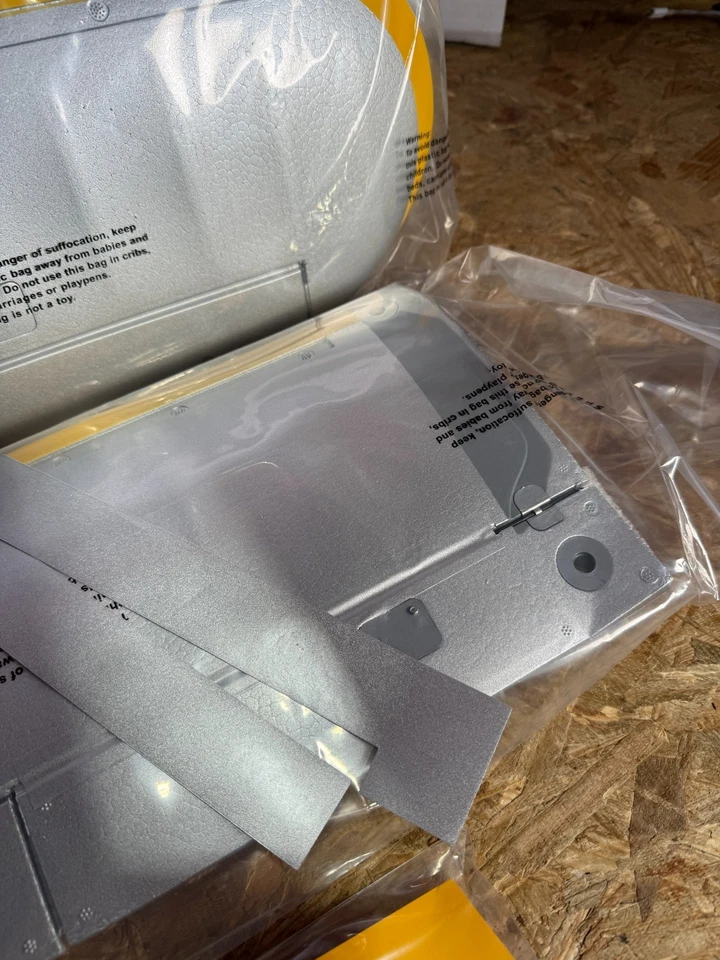 Hobbyzone Carbon Cub S 1.3M Airplane Replacement Main Wing HBZ3221 - Image 3 of 4