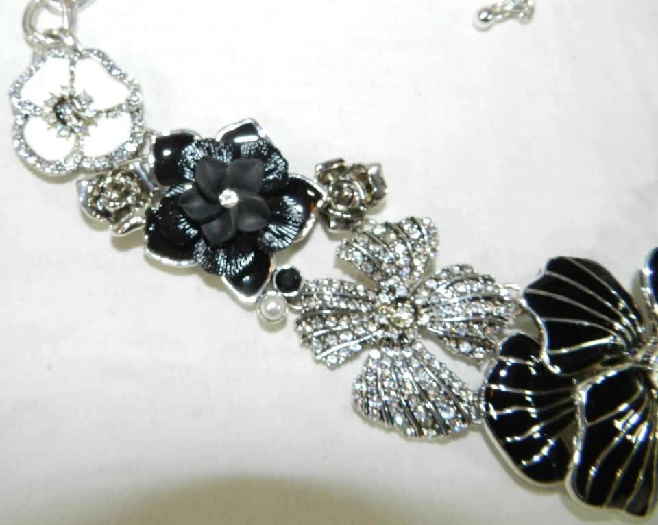 New w/ Pouch - Joan Rivers Black Enamel Floral necklace - 18.5" to 21.5" - Image 3 of 4