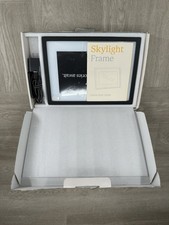 Skylight 10 inch WiFi Digital Picture Frame Black 100DA Touchscreen Smart Photo