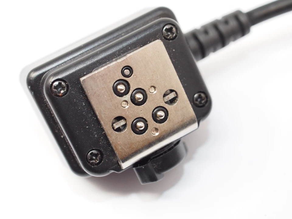 Yongnuo Off-Camera Shoe Cord SC-28A for Nikon - Image 3 of 4