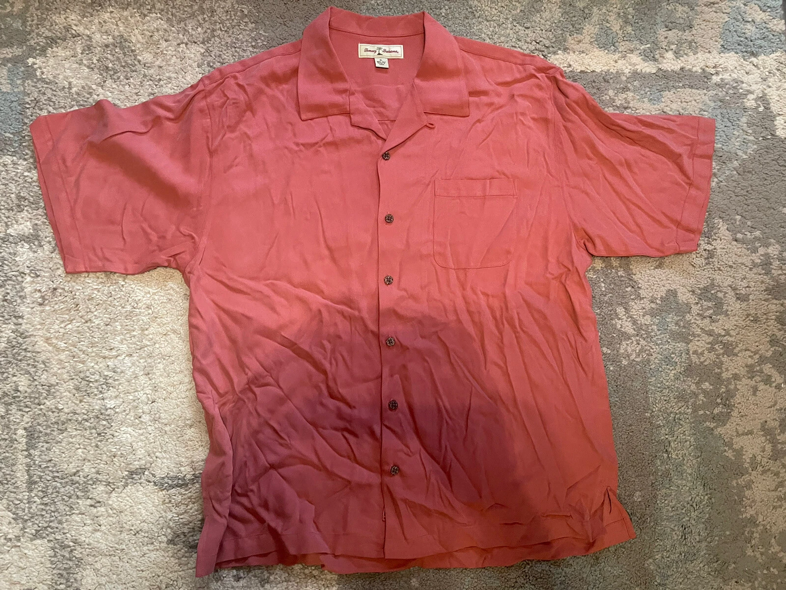 TOMMY BAHAMA 100% Silk Hawaiian XL Shirt Pink, solid, beach, summer, spring EUC