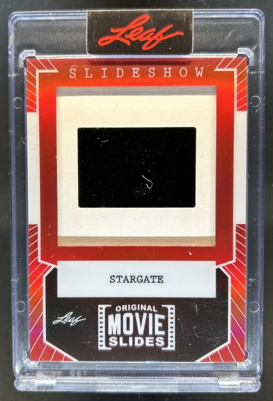 2026 Leaf Slideshow Stargate Movie Slides Prismatic Red #MS-S3