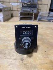 BENDIX KING KFS-590B 071-1012-13 COMM CONTROL VHF