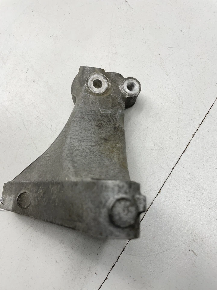 Subaru Outback Legacy 2010-2014 montaje de transmisión LH 30450AA031 Foto 3 de 4