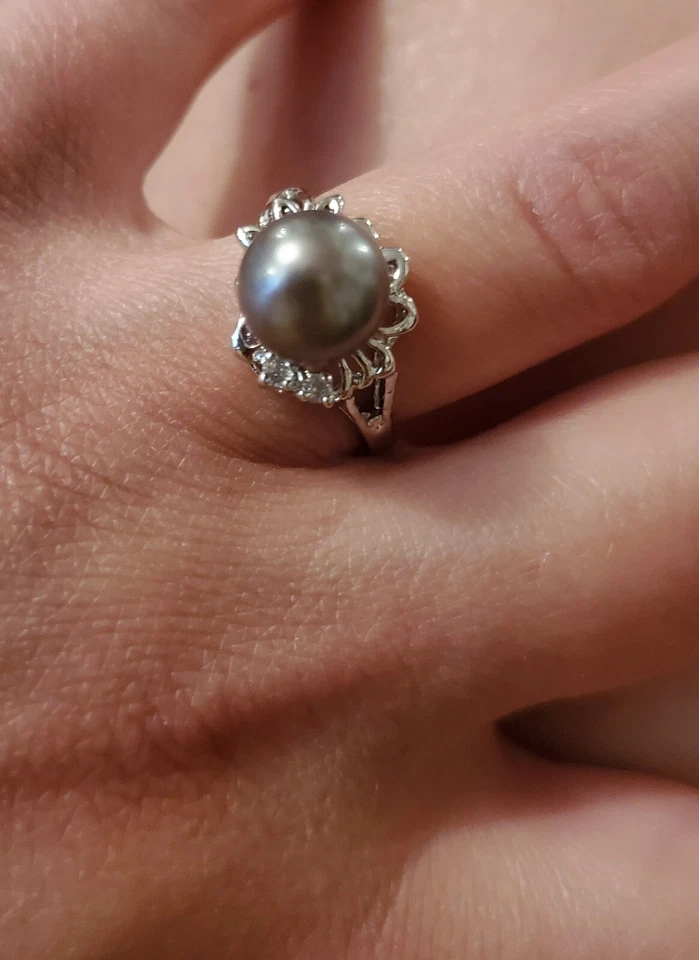 18 K White Gold VINTAGE 1990S 18KP WHITE GOLD TAHITIAN PEARL RING TWO DIAMONDS  - Image 3 of 4