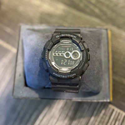 Black Casio G-SHOCK GD-100