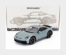 MINICHAMPS 110062071 Porsche - 911 992 Dakar Coupe 2022 - Green Met - 1/18