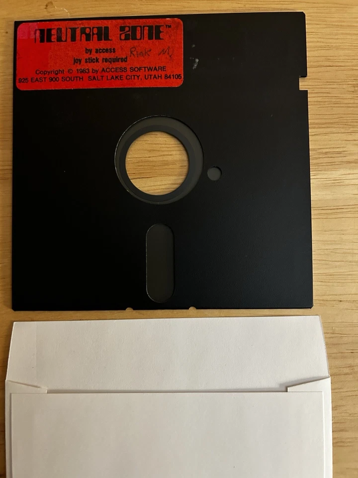 Lote 4 juegos Commodore 64 en disquete 5,25 (sin probar) Foto 4 de 4