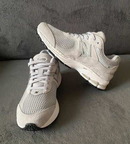 New Balance 2002 Grey M2002WD