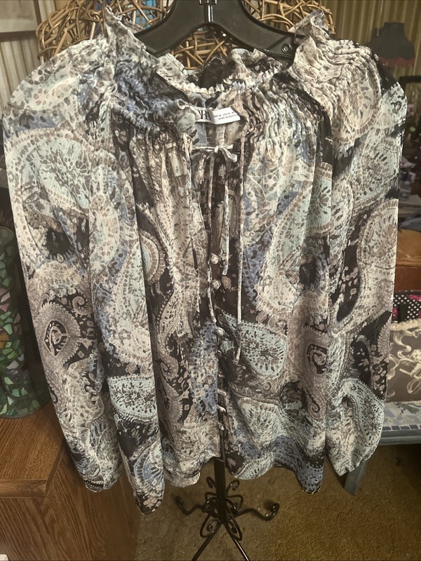 Zara Women’s Top Size Extra Large New Without Tags
