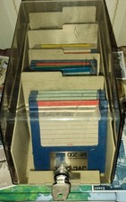 Diskettenbox, Kunststoff mit Schlüssel, für 50 Disketten& 15 Amiga 500 Disketten
