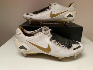 total 90 cleats size 10