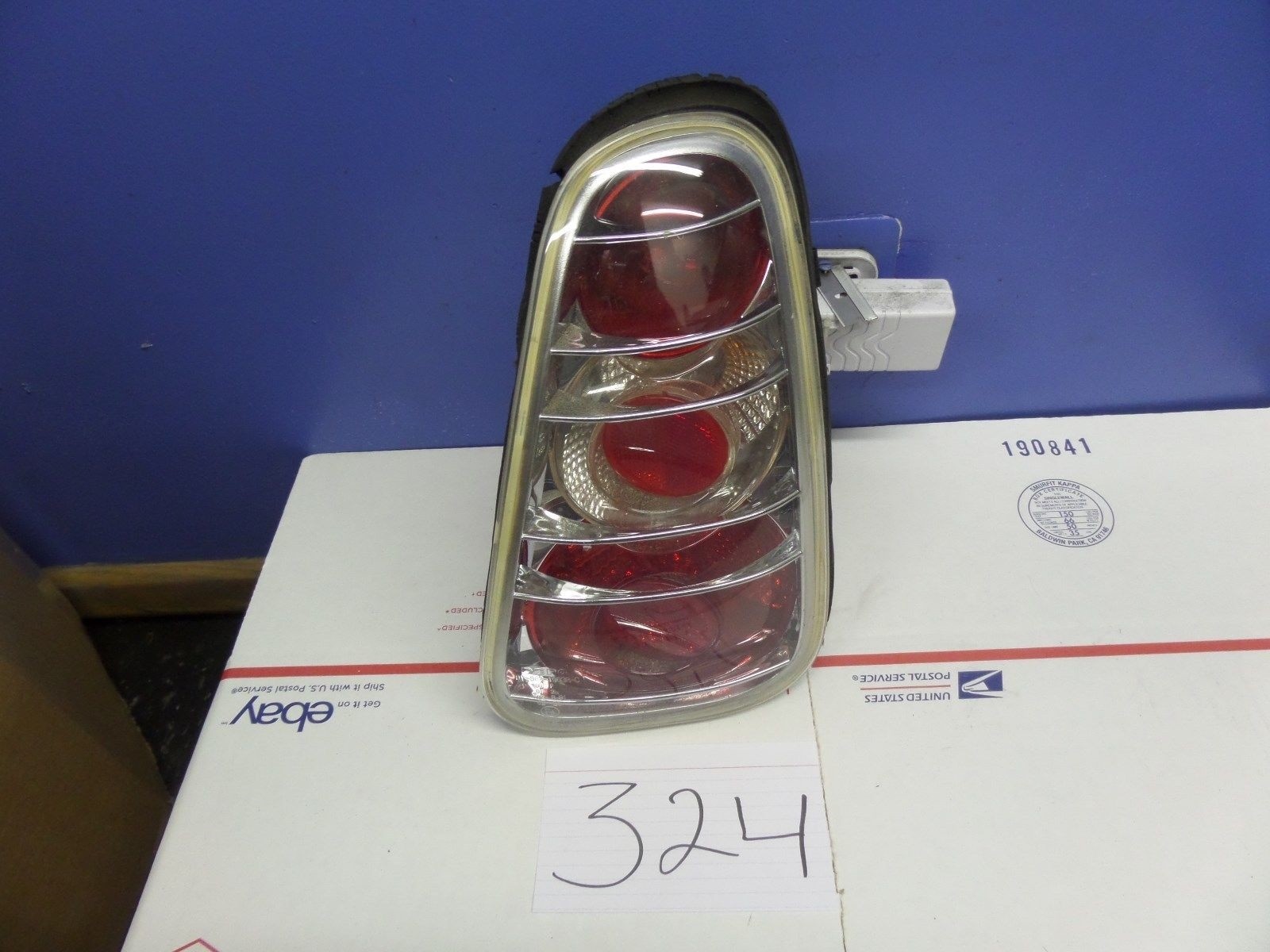 2002 2003 2004 Mini Cooper  Rear Passenger taillight Used tail light aftermarket