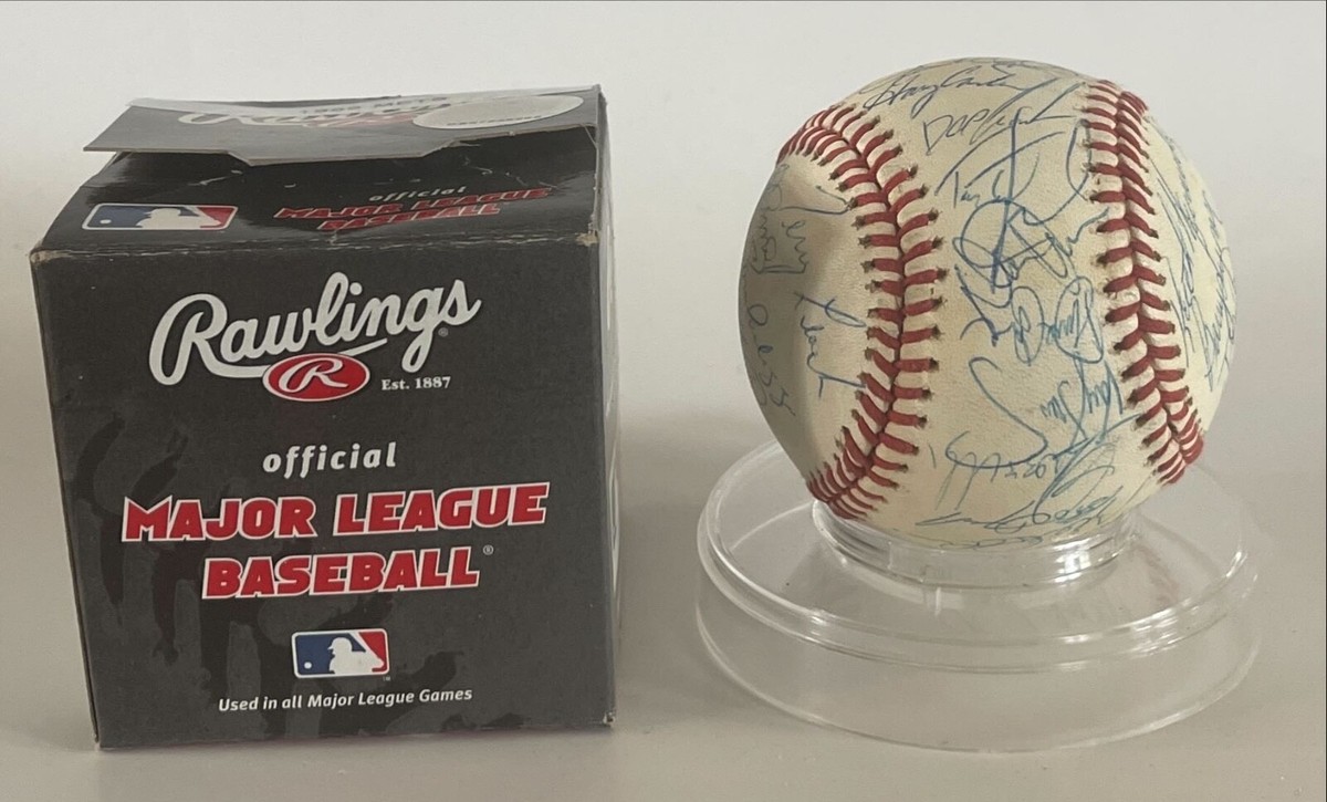 1989 NEW YORK METS TEAM SIGNED BASEBALL WITH GARY CARTER & DARRYL