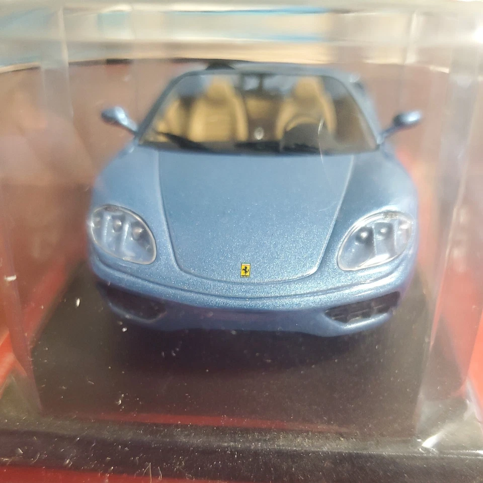 Ferrari 360 Spider Italian Sports Car 1999 Year 1/43 Scale Diecast Model - Image 2 of 4