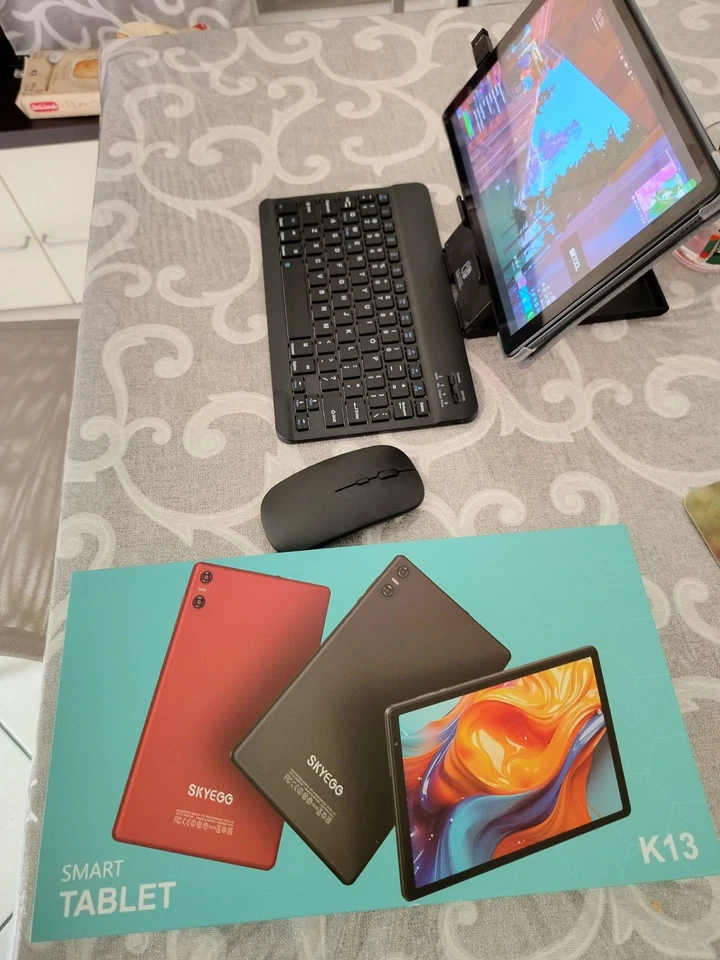 SKYEGG Tablet 10 Pollici Android 14 20 GB RAM+128 GB ROM Tastiera Rosso NO MOUSE - Immagine 2 di 4