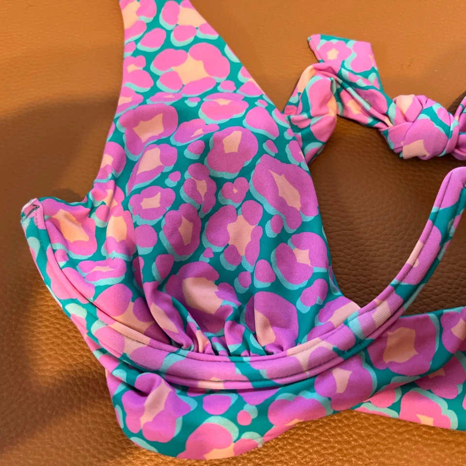 NUEVO Top de Bikini Beach Bunny Hudson High Apex Talla XS -NUEVO CON ETIQUETAS Foto 2 de 4