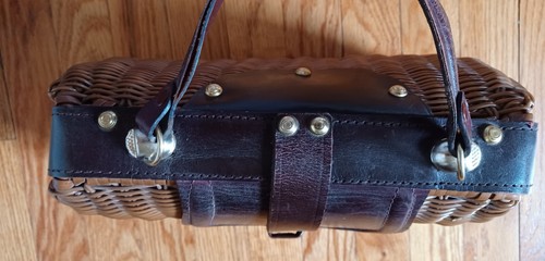 VTG 1960's "made In HONG KONG" Brown Straw/Dark Brown Leather Handle & Flap BAG - Picture 8 of 12