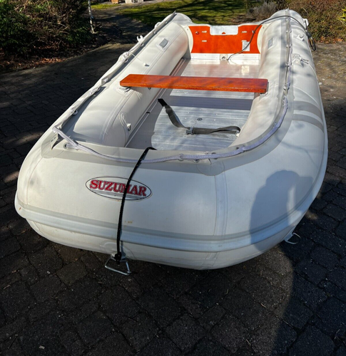 Schlauchboot Suzumar mit Johnson-Motor gebraucht, TOP -Zustand - Bild 6 von 13