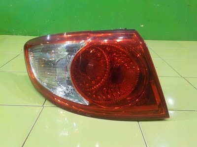 HYUNADI SANTA FE II 2.2 CDTI 08r 5D linke Rückleuchte / NI 83033