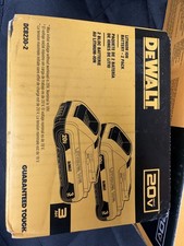  2-Pack DeWalt 20V MAX Lithium Ion Compact Batteries DCB230-2 - NEW