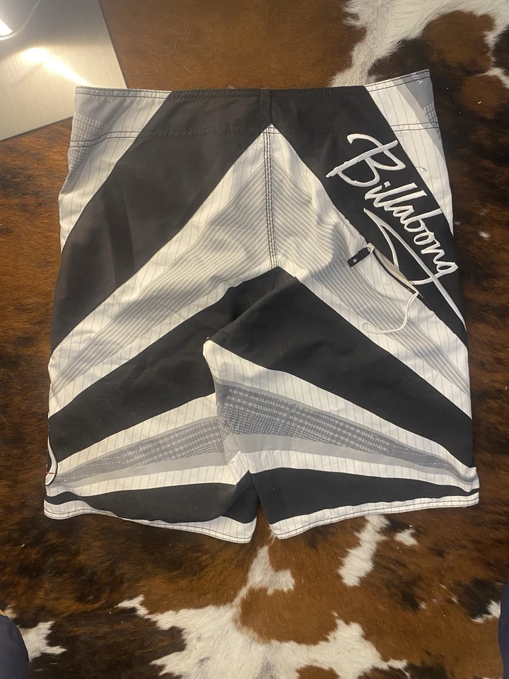 Short de surf Billabong signature Andy IRONS sun rising blanc Size 34 - Photo 4/4