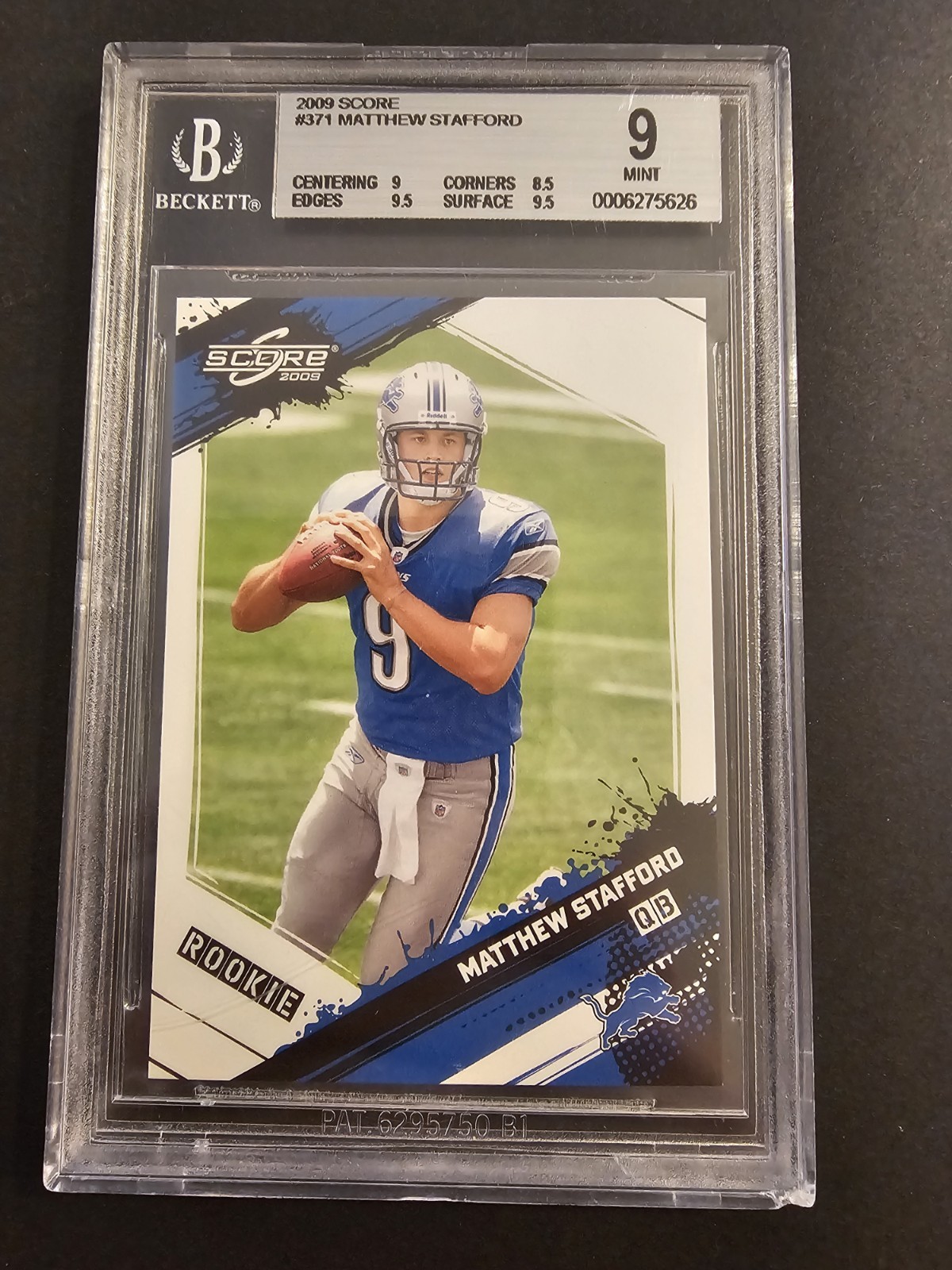 2009 Score - Rookie #371 Matthew Stafford (RC) BGS 9 Mint