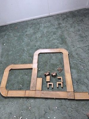 Vintage 1980er American Wooden Brio Style Car Track  