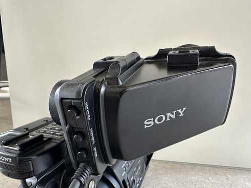 SONY PMW-300 K2 - MPEG HD422 Exmor Full HD - 3CMOS - Zoom x16 - XDCAM - 872 ore - Foto 20 di 23