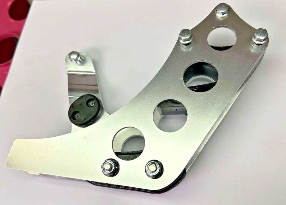 Suzuki RM 125 250 465 500 1981 1982 1983 conjunto completo de guía de cadena trasera Foto 2 de 4