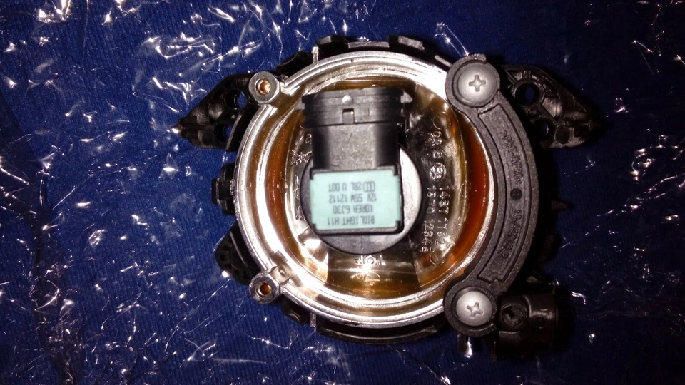 Faro antiniebla parachoques para 08-11 Mercedes Benz Clase C pasajero derecho W169 04-08 Foto 4 de 4