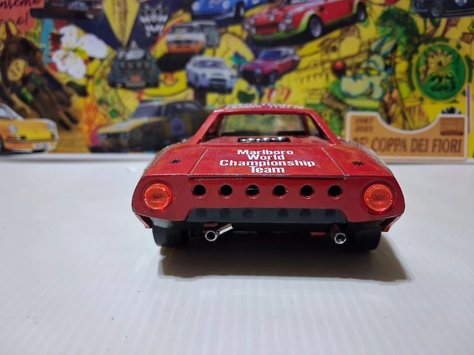 BURAGO LANCIA STRATOS RALLY  MARLBORO WOLRD CHAMPIONCHIP TEAM SCALA 1/24 301531 - Immagine 3 di 4