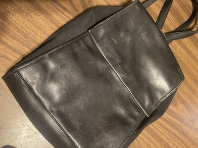 Vintage 90s Nine West Black Backpack – Classic Minimalist  display picture 3